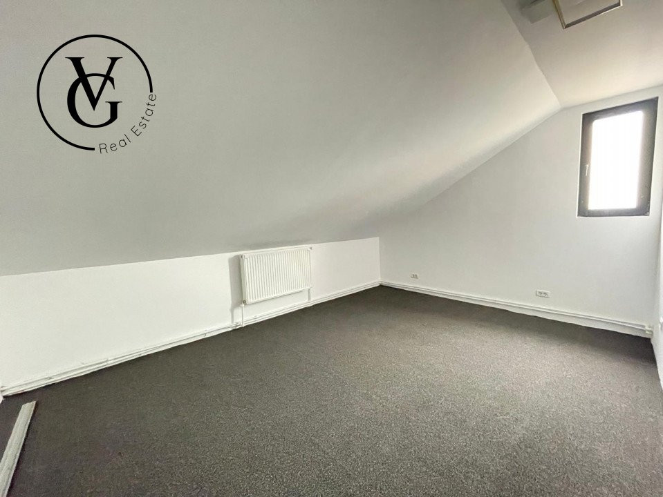 Casa P+M, 4 camere, 220mp teren, Lumina
