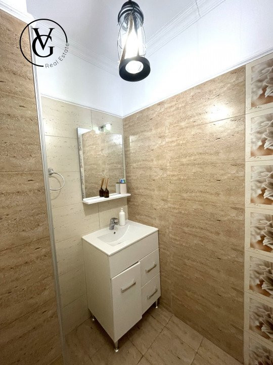 Apartament 2 camere, curte proprie, zona Cazino