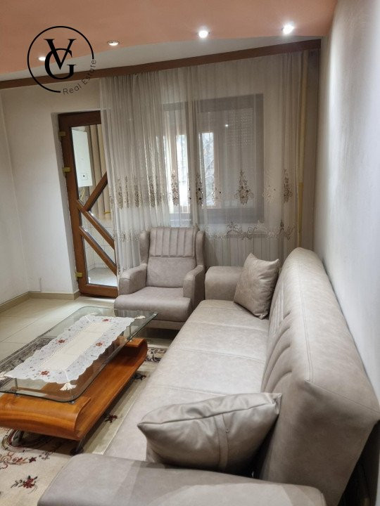 Apartament decomandat 2 camere- Tomis Nord-Rustic