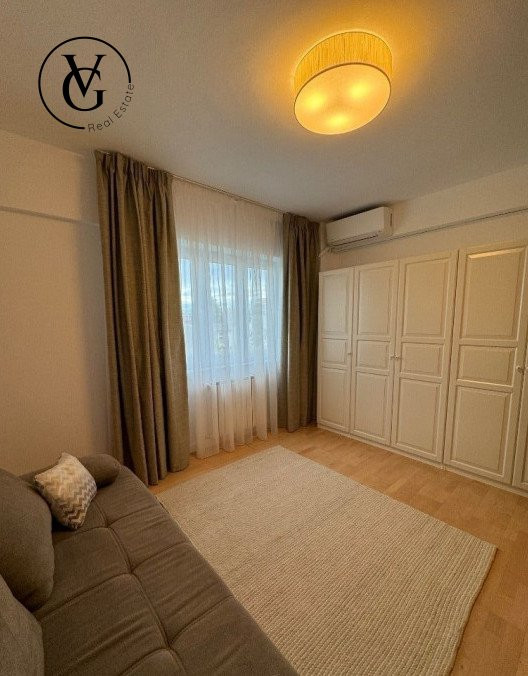 Apartament 4 camere / Calea Victoriei / loc de parcare inclus