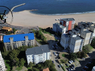 Teren construcții - frontal mare - Faleză Nord 