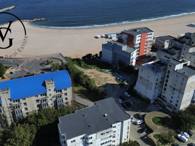 Teren construcții 2500 mp- frontal mare - Faleză Nord 