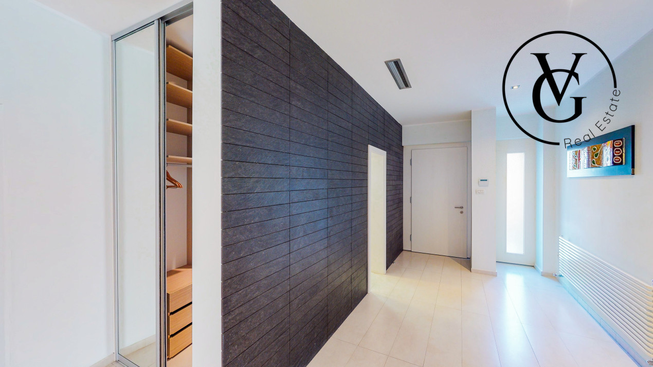 Vila unica în  Statiunea Mamaia- vedere la mare și lac