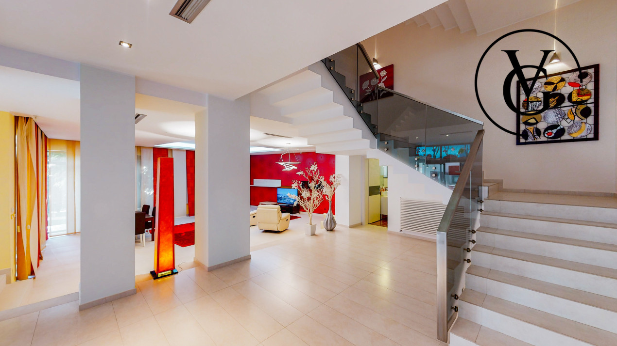 Vila unica în  Statiunea Mamaia- vedere la mare și lac