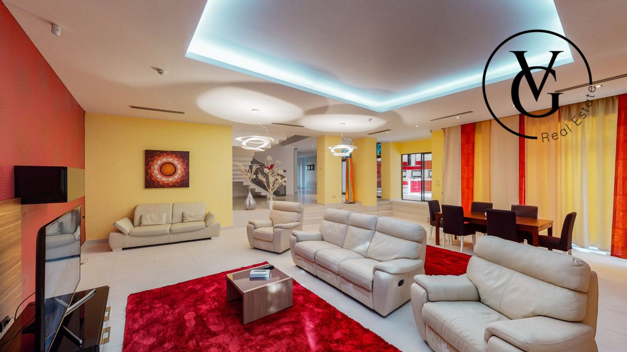 Vila unica în  Statiunea Mamaia- vedere la mare și lac