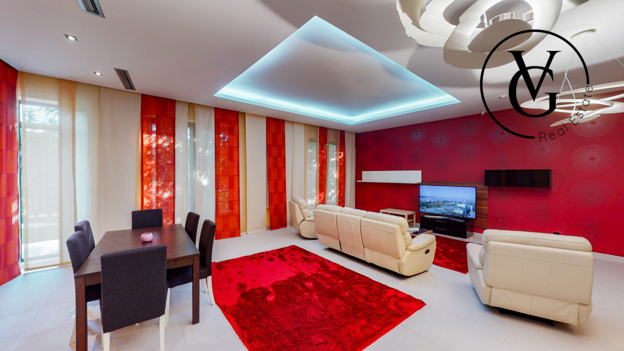 Vila unica în  Statiunea Mamaia- vedere la mare și lac