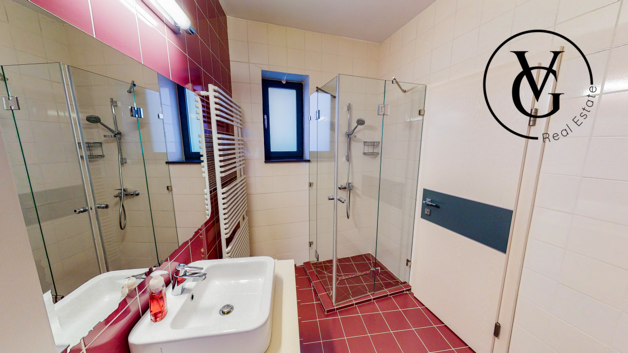 Vila unica în  Statiunea Mamaia- vedere la mare și lac