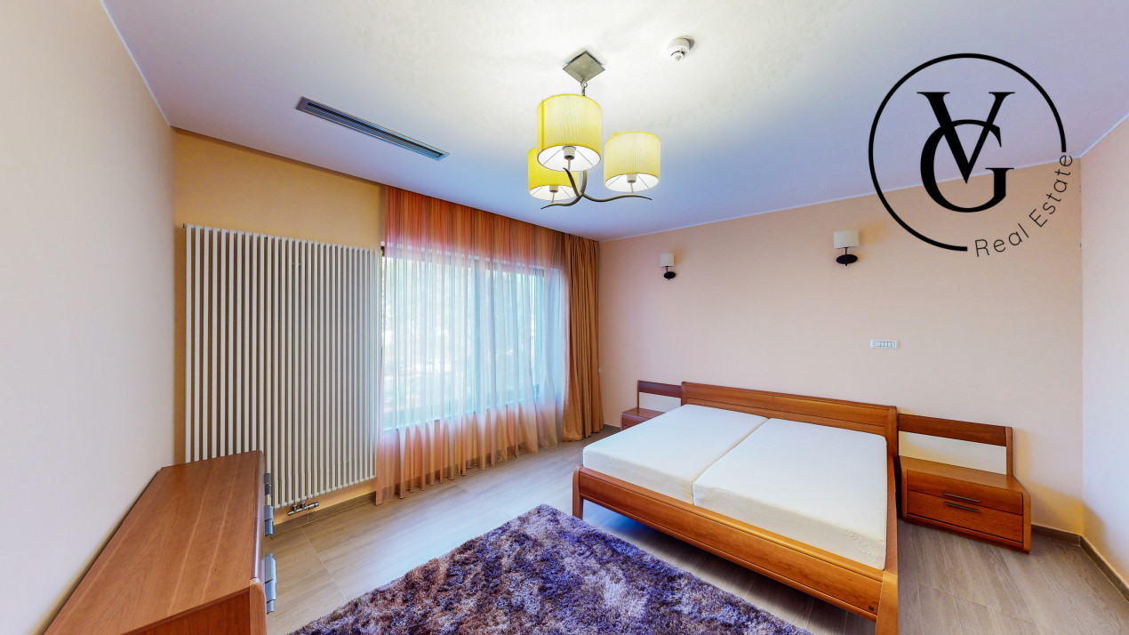 Vila unica în  Statiunea Mamaia- vedere la mare și lac