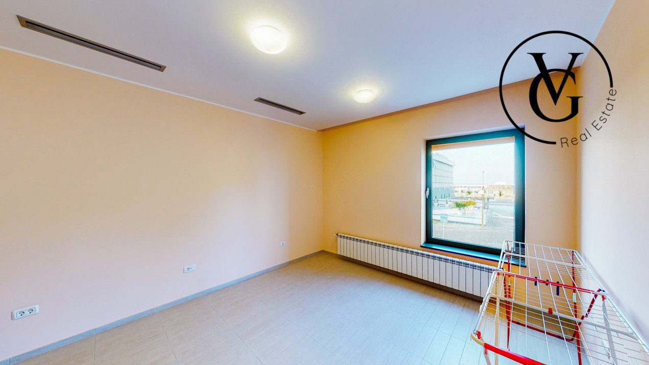 Vila unica în  Statiunea Mamaia- vedere la mare și lac