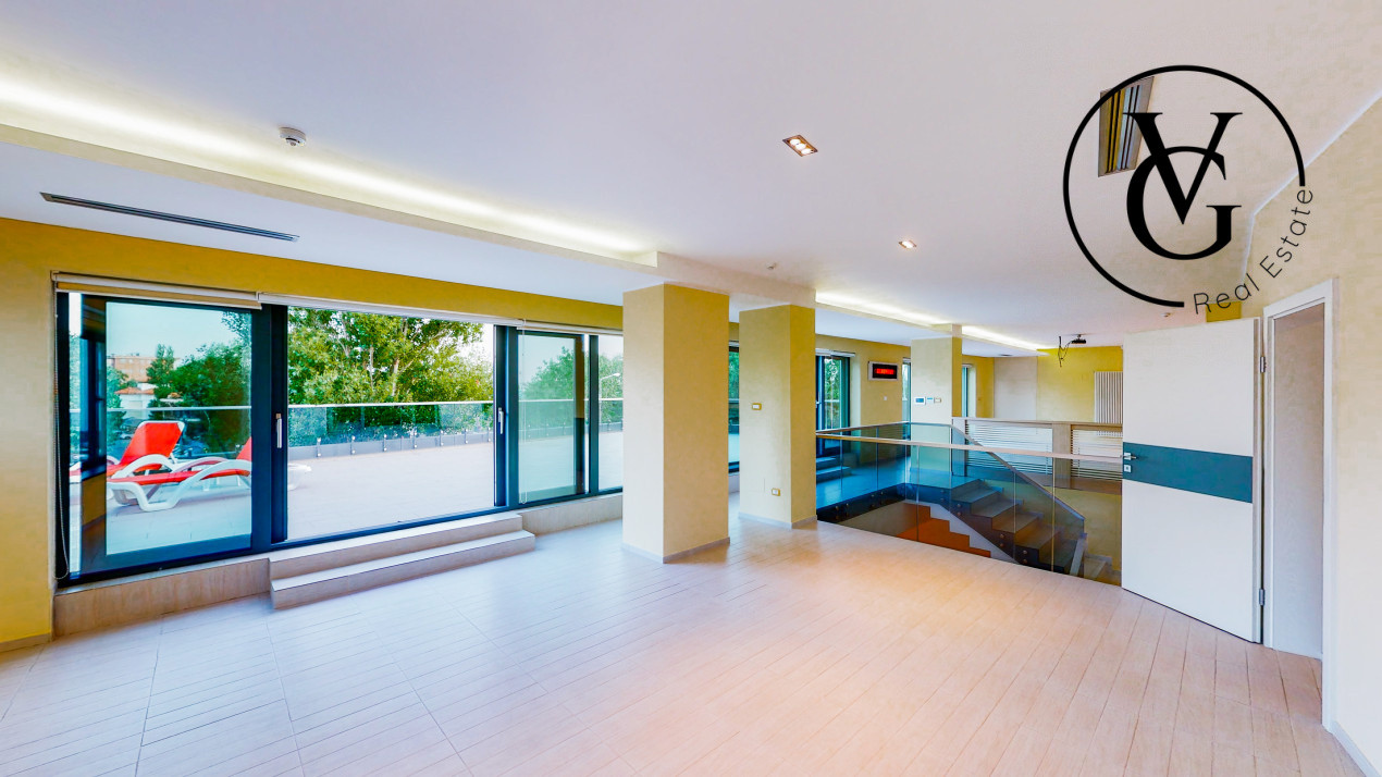 Vila unica în  Statiunea Mamaia- vedere la mare și lac