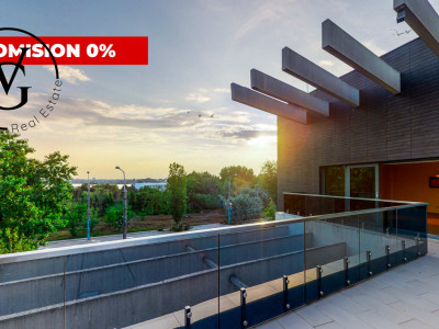 Vila unica în  Statiunea Mamaia- vedere la mare și lac