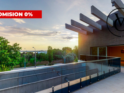 Vila unica în  Statiunea Mamaia- vedere la mare și lac