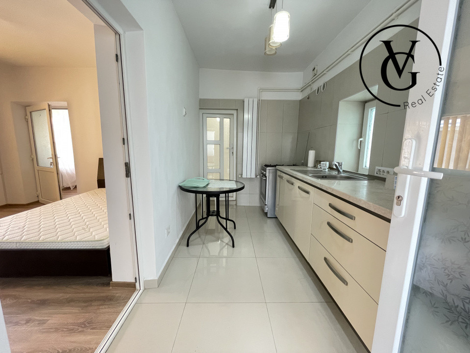 Casa la sol, 4 camere, 821 mp teren, Lumina