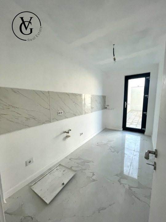 Vila LUX stil mediteranean, 4 camere, 300 mp teren, Lumina