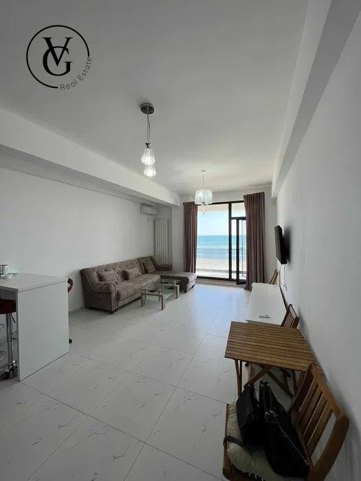 Apartament 2 camere -frontal către mare -Mamaia Nord 