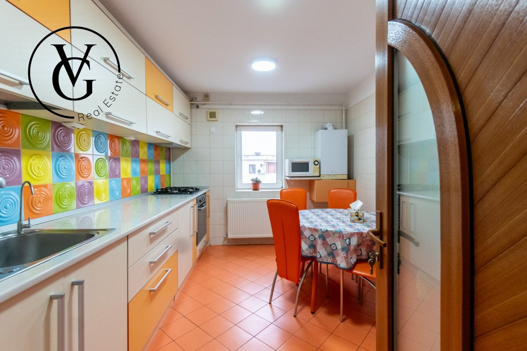 Apartament 3 camere | Decomandat | Soveja 