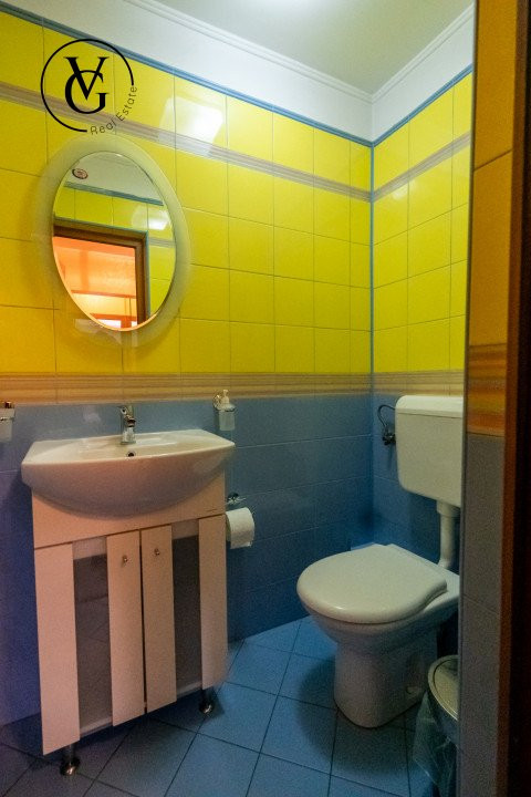 Apartament 3 camere | Decomandat | Soveja 