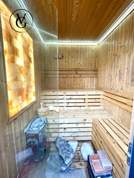 Vila P+1 lux cu sauna si jacuzzi, 4 camere, Lumina