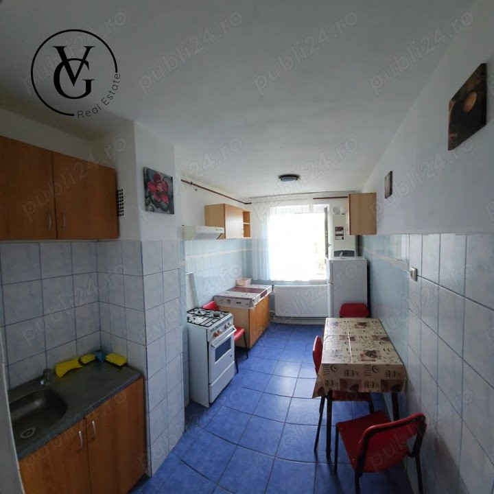 Apartament 3 camere decomandat - Brotacei