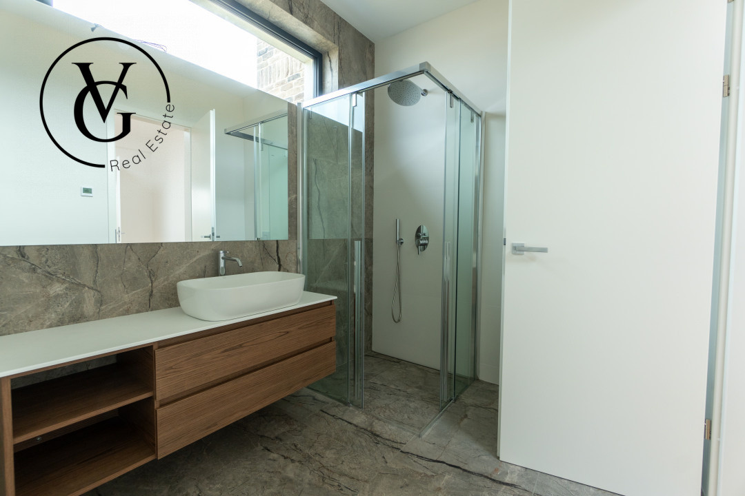 Casa situata in mijlocul naturii | Dumbrava Vlasiei