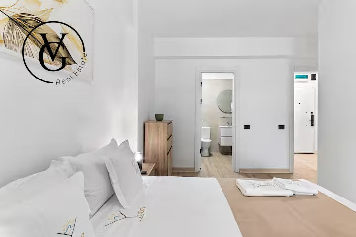 Alezzi Infinity -vedere la mare-3 camere-parcare plata în rate 