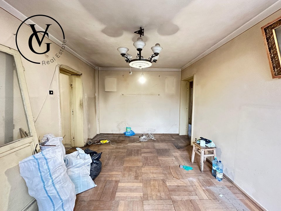 Apartament de 3 camere - necesită renovare - Giulești