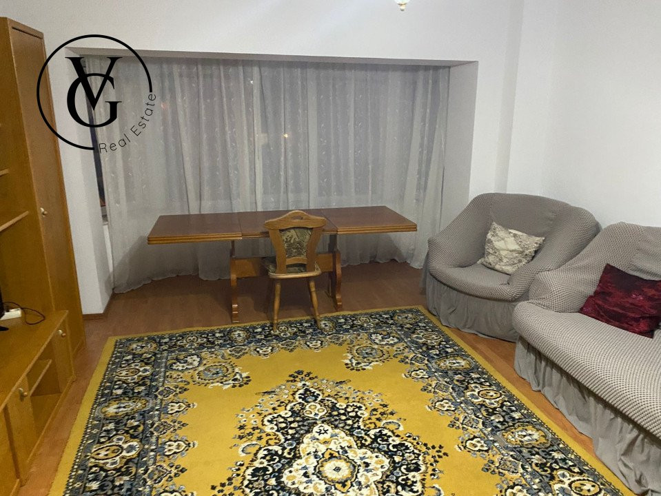 Apartament 3 camere - Stadion Farul + loc de parcare 