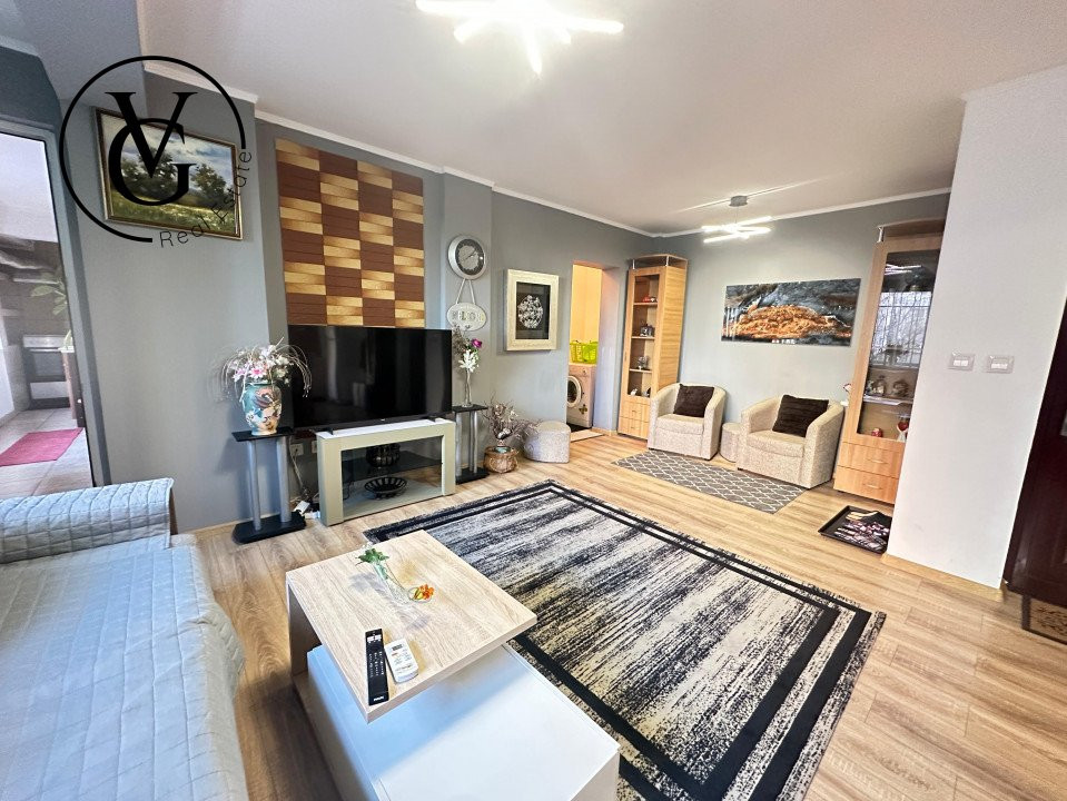 Apartament 2 camere  - zona Compozitori -loc de parcare