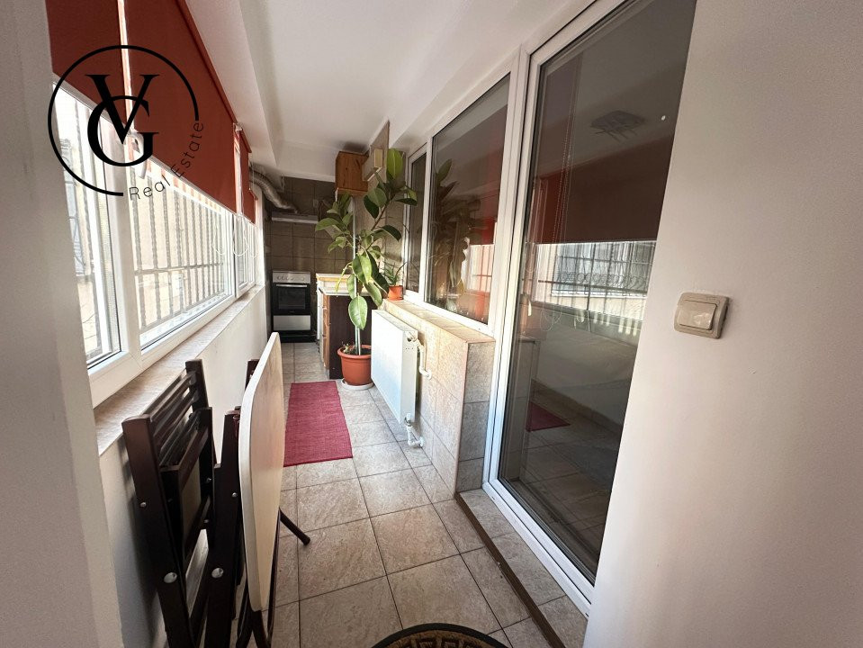 Apartament 2 camere  - zona Compozitori -loc de parcare