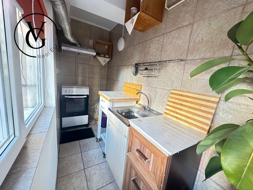 Apartament 2 camere  - zona Compozitori -loc de parcare