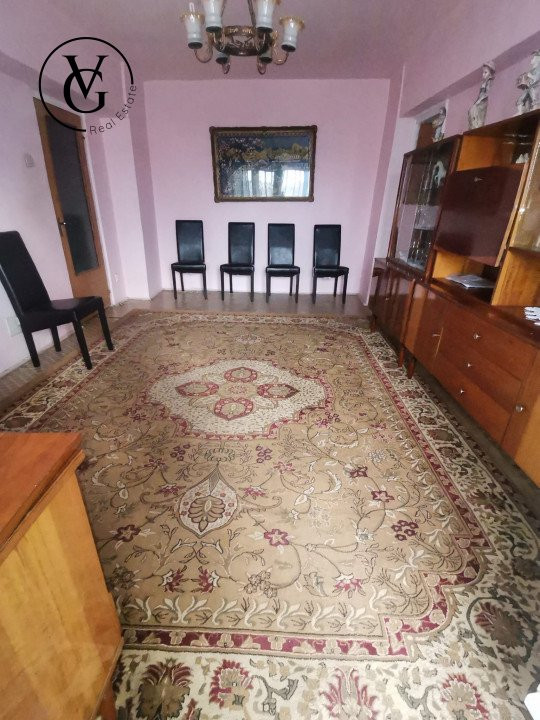 Apartament spațios de 3 camere - zona Tei