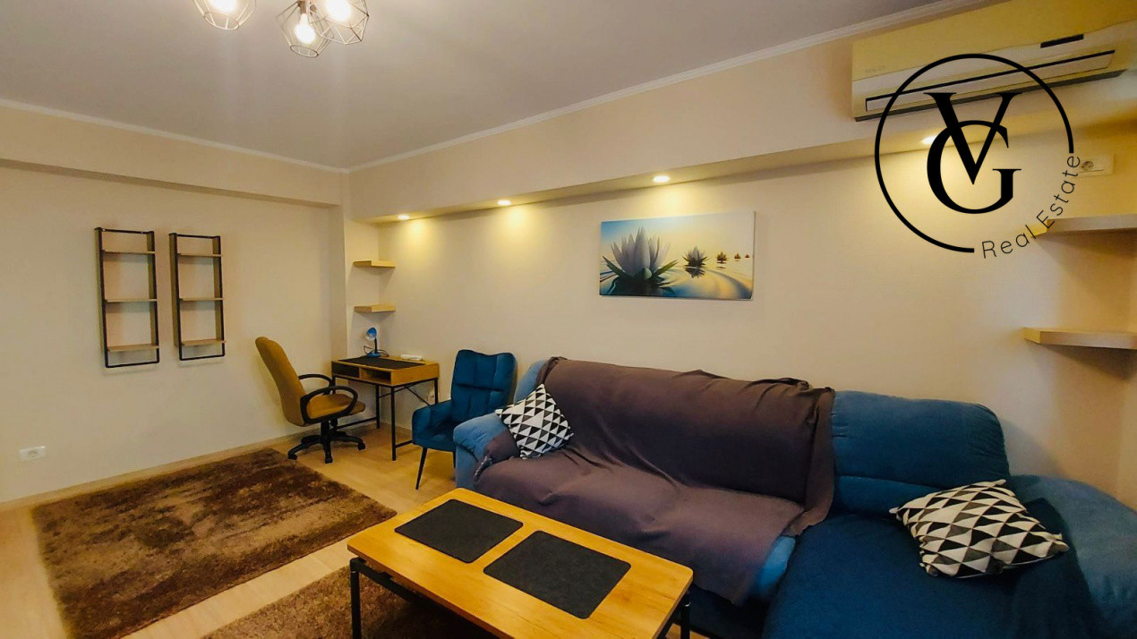 Apartament 2 camere decomandat- zona Casa de Cultura - centrala proprie