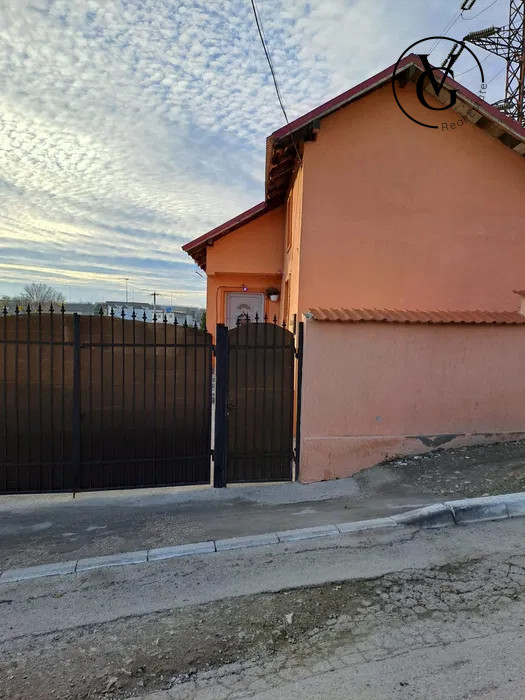 Casa la sol, 500mp teren, oras OVIDIU