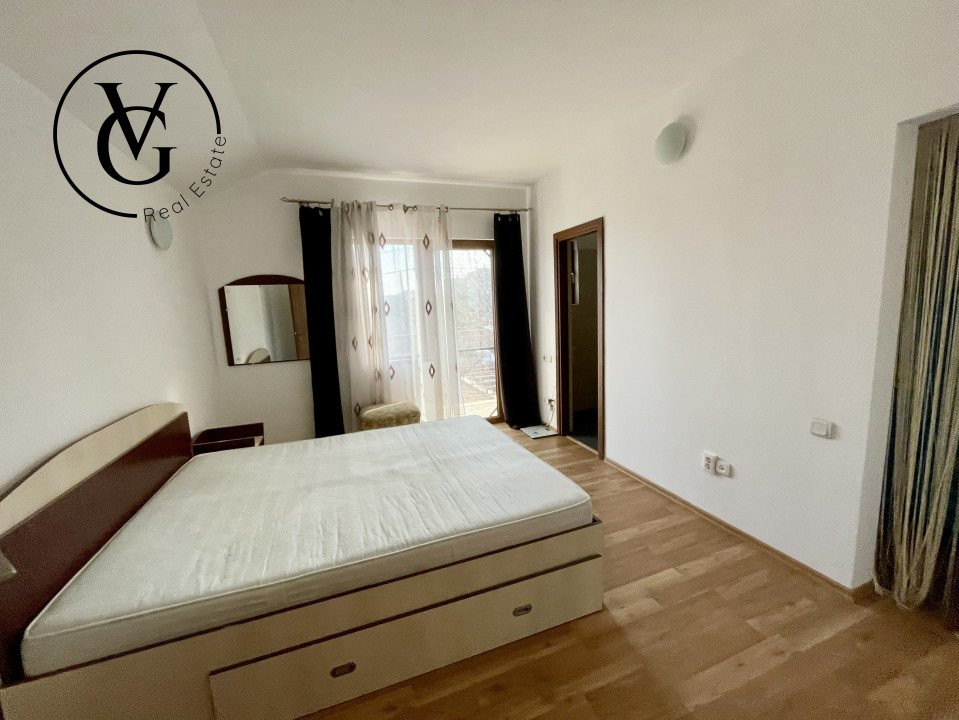 Vila P+M, 8 camere, 636 mp teren, oras Ovidiu ULTRACENTRAL