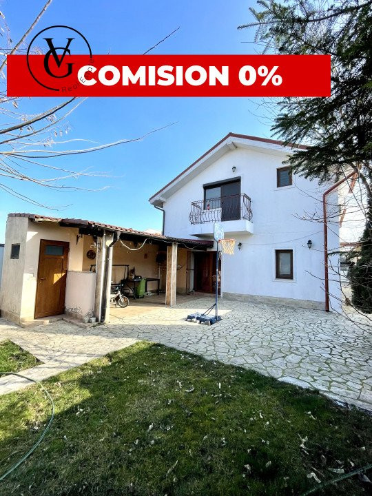 Vila P+M, 8 camere, 636 mp teren, oras Ovidiu ULTRACENTRAL