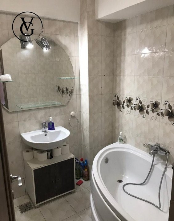 Apartament 2 camere decomandat, zona Mamaia 