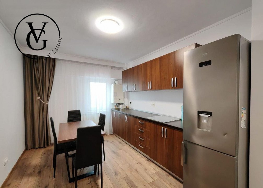 Apartament 3 camere decomandat - Capitol - Termen lung