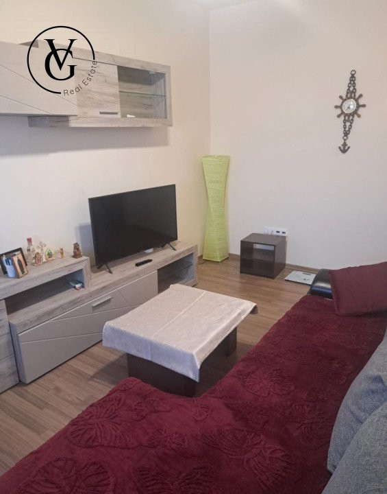 Apartament 2 camere decomandat - Poarta 6 - termen lung