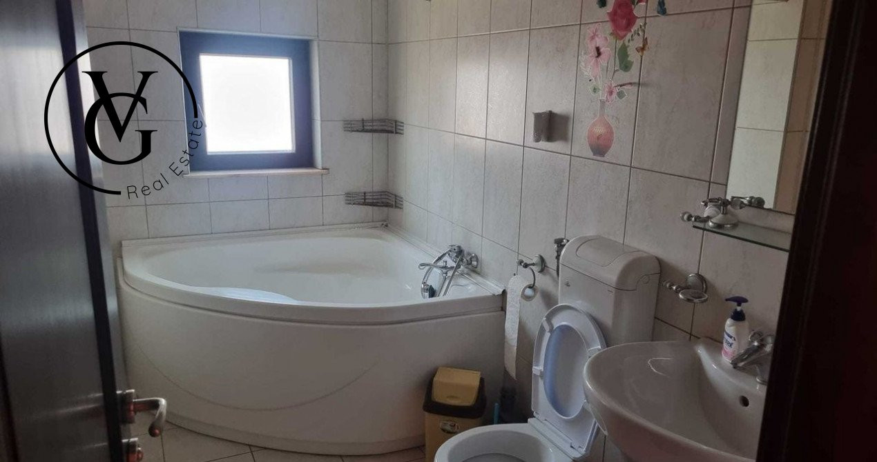 Apartament 3 camere tip duplex - Anda -termen lung