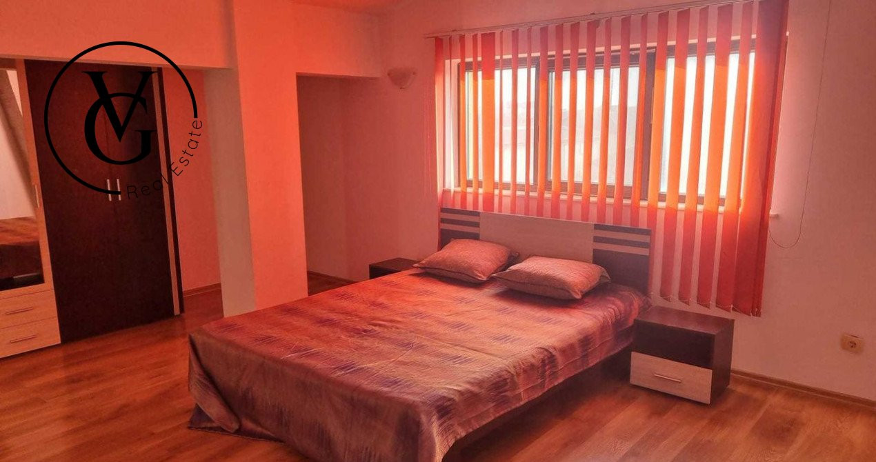Apartament 3 camere tip duplex -Anda- termen lung