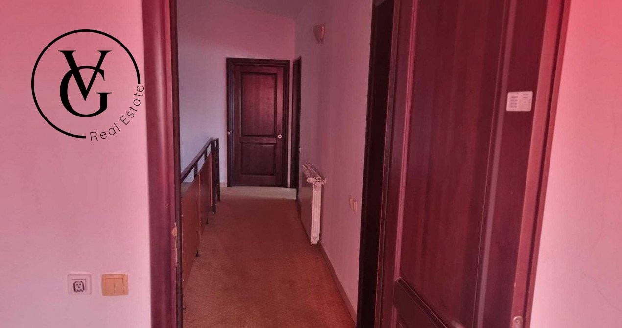 Apartament 3 camere tip duplex -Anda- termen lung