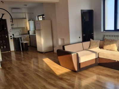 Apartament 3 camere tip duplex -Anda- termen lung