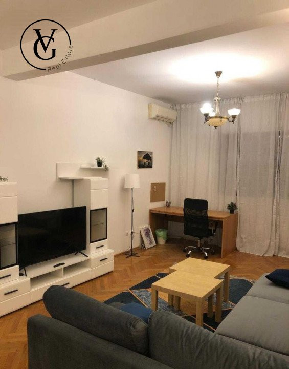 Apartament spațios de 3 camere - Universitate