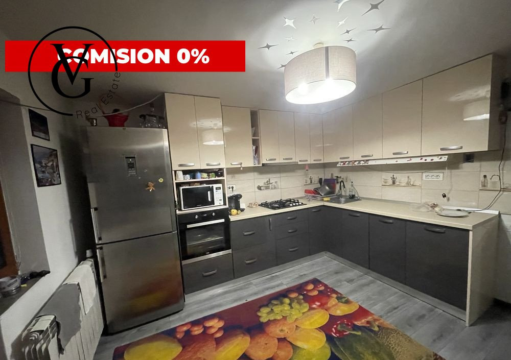 Casa P+M, 4 camere, teren generos, zona Valu lui Traian