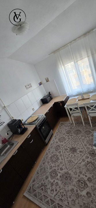 Apartament 2 camere decomandat - Poarta 6