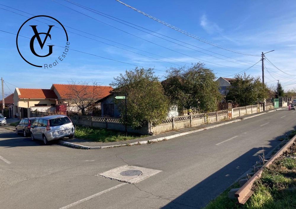 Teren pe colt, 760 mp, intravilan, oras Ovidiu