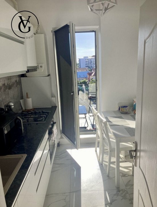 Apartament 2 camere, decomandat, zona Hanul cu Peste