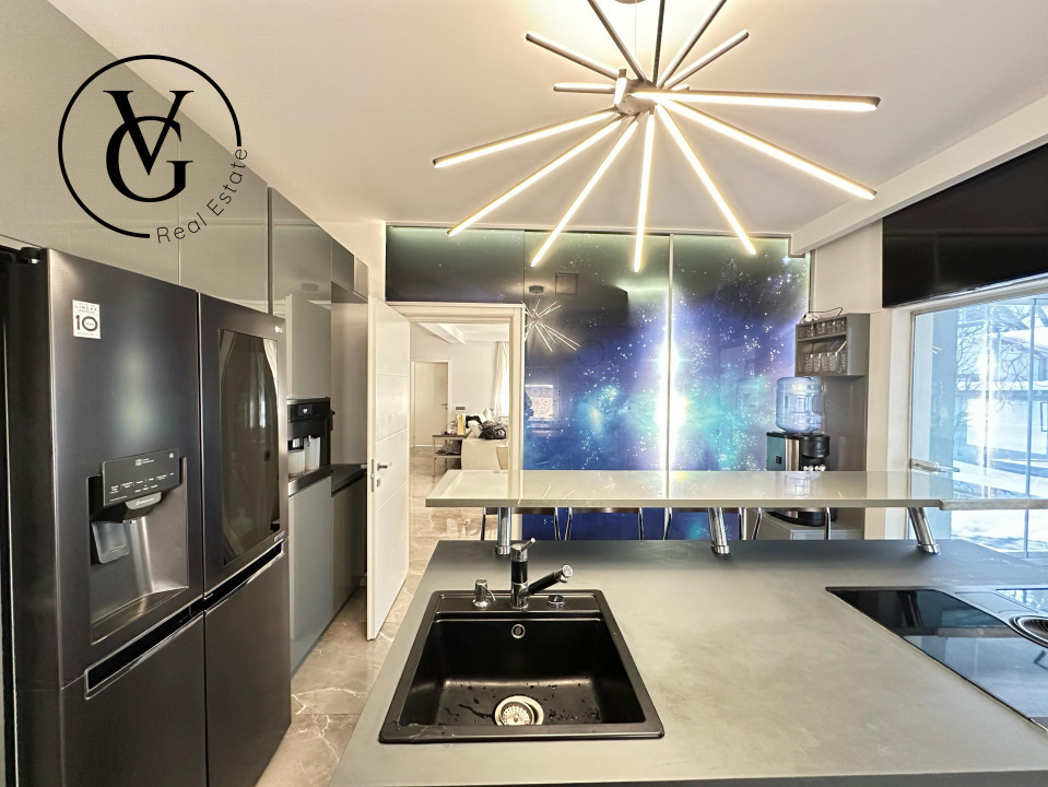 Vilă spațioasă și modernă - panouri fotovoltaice – Pipera