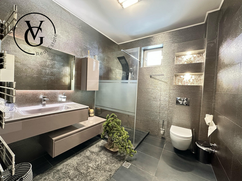 Vilă spațioasă și modernă - panouri fotovoltaice – Pipera