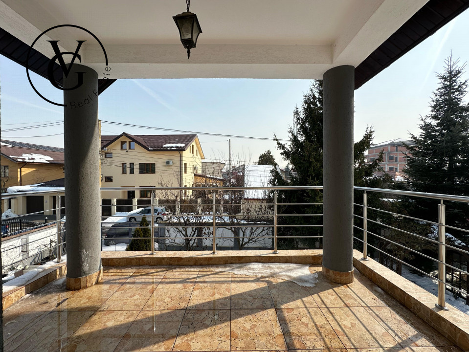 Vilă spațioasă și modernă - panouri fotovoltaice – Pipera